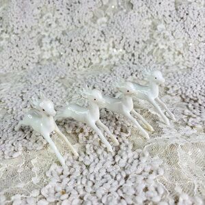 Vintage Rosbro White Hard Plastic Reindeer Japan  Christmas Holiday Decor